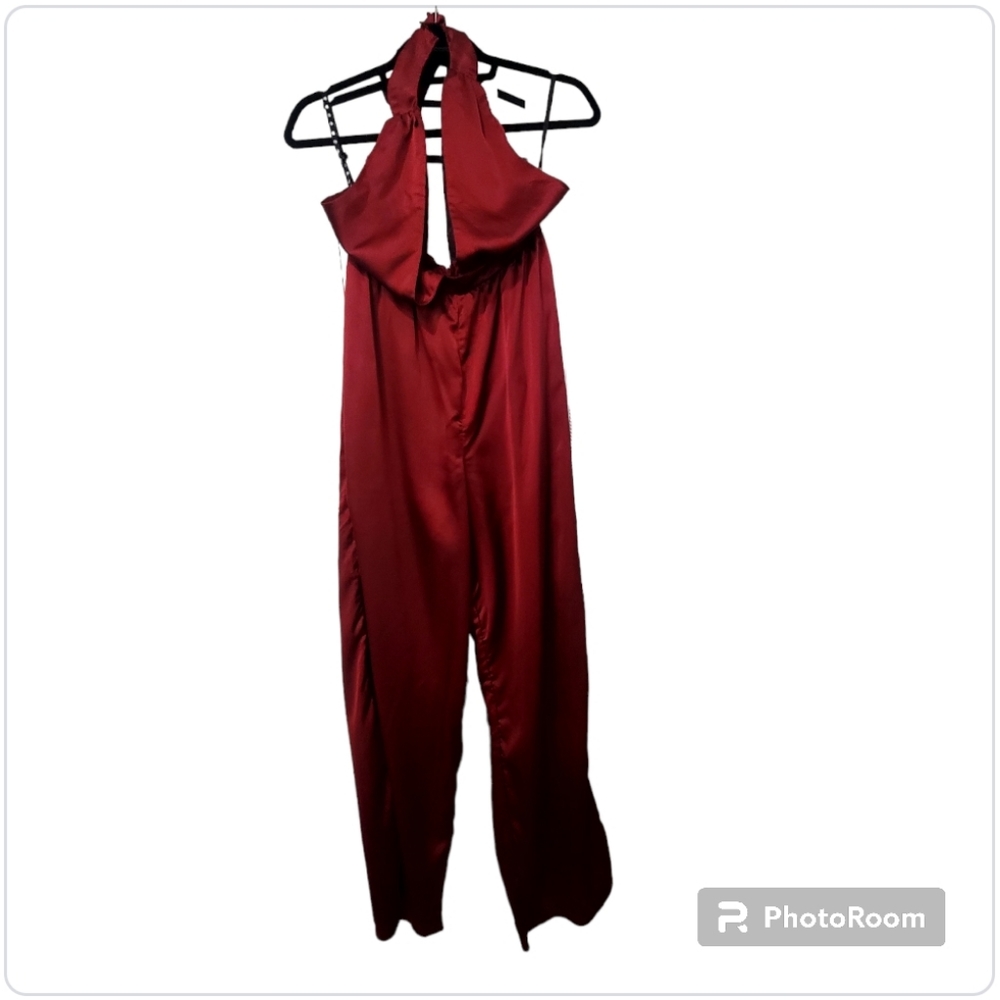 Misguided Red/Burgundy Halter Neck Wideleg Jumpsuit size 6 - Picture 4 of 16